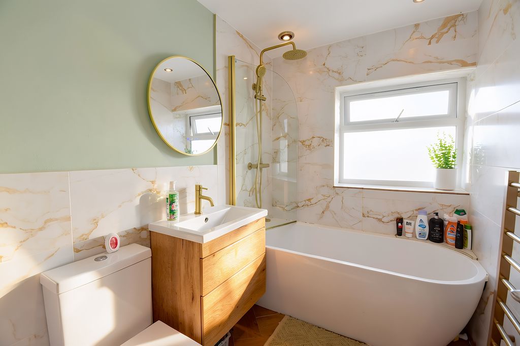 Bathroom- click for photo gallery
